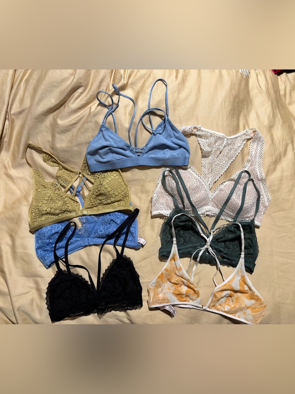 Victoria’s Secret bralettes- lot of 7